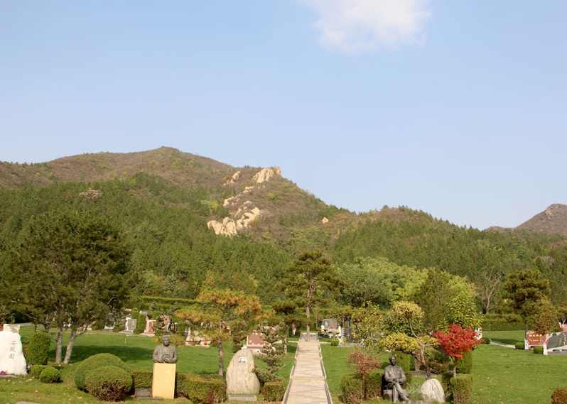 天寿陵园墓区图片