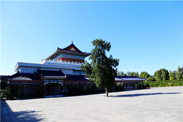 八宝山人民公墓官厅分园与中华永久陵园有什么关系？